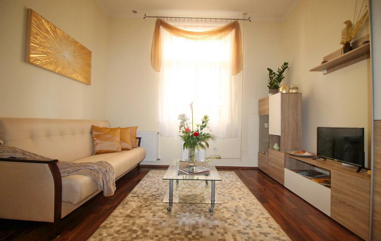 Castle Court Apartment Budapest Exterior foto